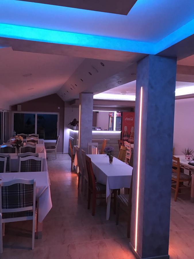 Guesthouse Rebel Deliblato Exterior photo